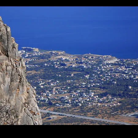 ゲストハウス Hera Kyrenia Bb