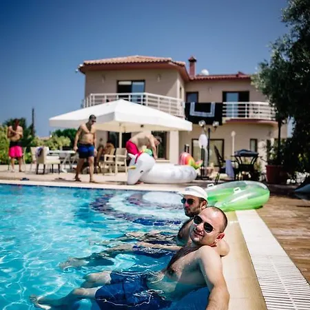 Guest house Hera Kyrenia Bb Kazaphani